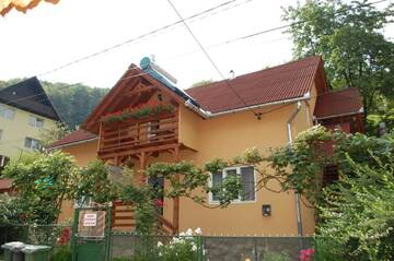 Фотографии Дома для отпуска Casa Kiss г. Совата (Румыния) №1 Фото Дома для отпуска Casa Kiss г. Совата 1