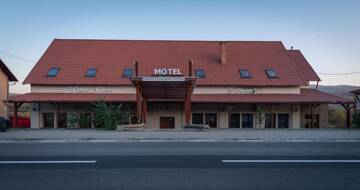 Фотографии Мотели Veritas Motel г. Совата (Румыния) №2 Фото Мотели Veritas Motel г. Совата 2