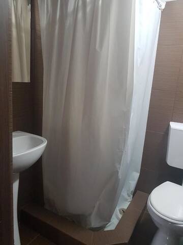 Фото номера Апартаменты с 2 спальнями Дома для отпуска Eden Garden Sovata г. Совата 10
