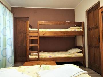 Фото номера Апартаменты с видом на бассейн Курортные отели Apartamente Pallós Vendégházak г. Совата 10
