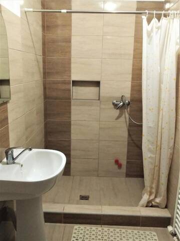 Фото номера Апартаменты с видом на бассейн Курортные отели Apartamente Pallós Vendégházak г. Совата 2