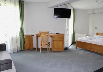 Фото Хостелы Hostel Teleki г. Совата 5