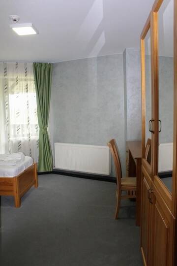 Фото Хостелы Hostel Teleki г. Совата 2