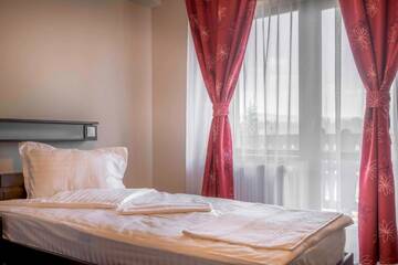 Фото номера Стандартный одноместный номер Отель Hotel Relax Sovata г. Совата 5