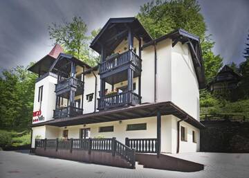 Фото номера Трехместный номер с основными удобствами Гостевой дом Vila Rigo Sovata г. Совата 7