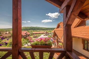 Фото номера Апартаменты с видом на сад и доступом в спа-центр Гостевой дом Németh Resort г. Совата 7