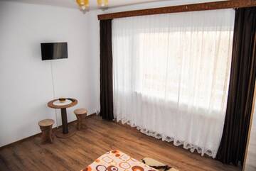 Фото номера Люкс с 2 спальнями Проживание в семье Casa Kelemen г. Совата 18
