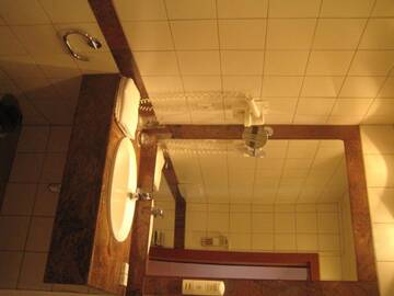 Фото номера Стандартный двухместный номер с 1 кроватью или 2 отдельными кроватями и балконом Отель Ensana Sovata г. Совата 14